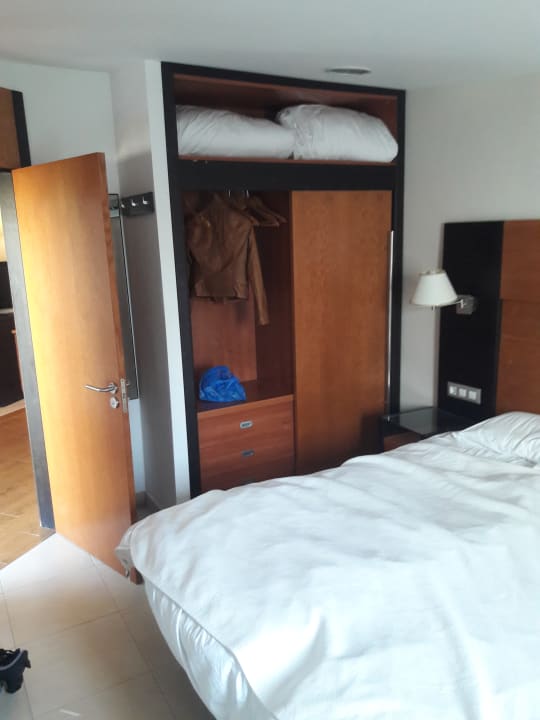 Zimmer HL Miraflor Suites Hotel