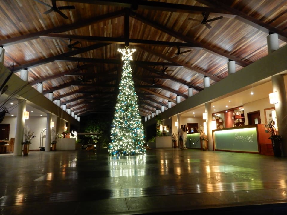 Lobby Kempinski Seychelles Resort