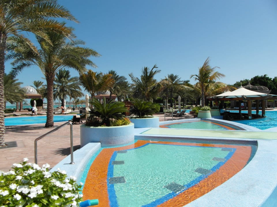 Pool Emirates Palace Mandarin Oriental
