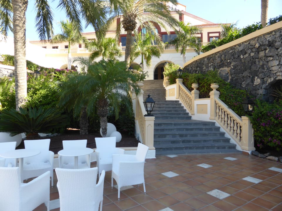 Escalier vers restaurant principal Bahia Principe Sunlight Costa Adeje