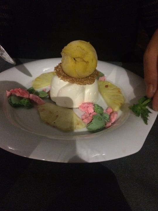 Restaurant Olympic Lagoon Resort Paphos