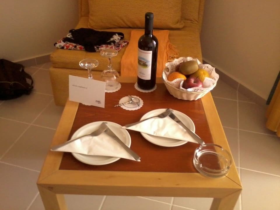 Willkommen Anissa Beach & Village