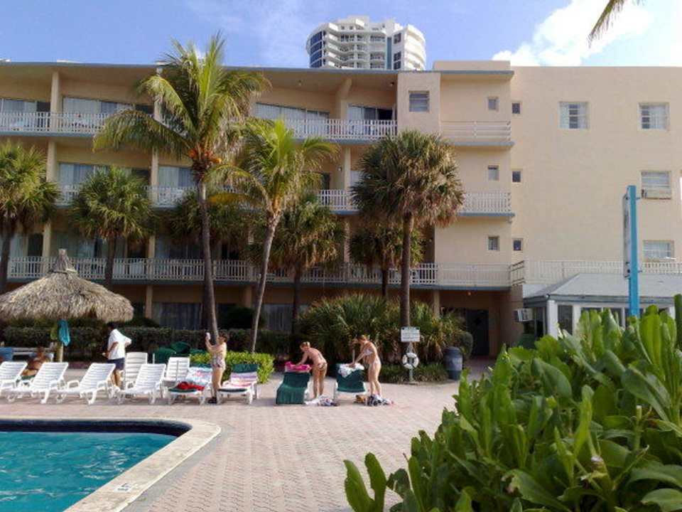 Hotel Days Thunderbird Resort Miami Beach Hotel Days Thunderbird Resort Miami Beach