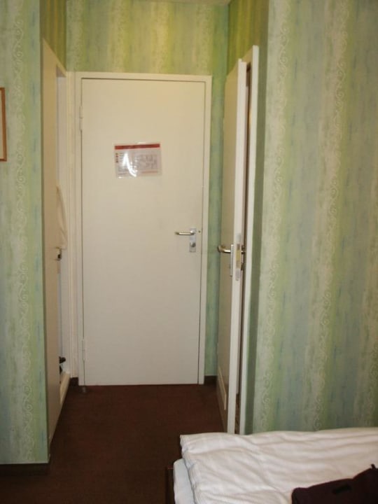 Knarrende Türen Hotel Bruchwiese