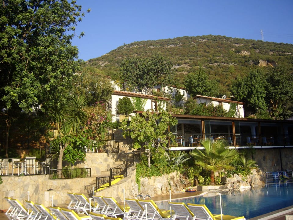 Terrasse und Pool La Finca Marina