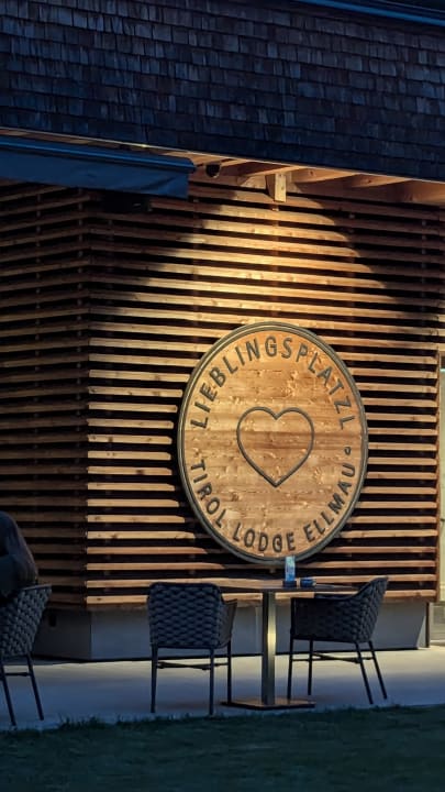 Außenansicht Tirol Lodge