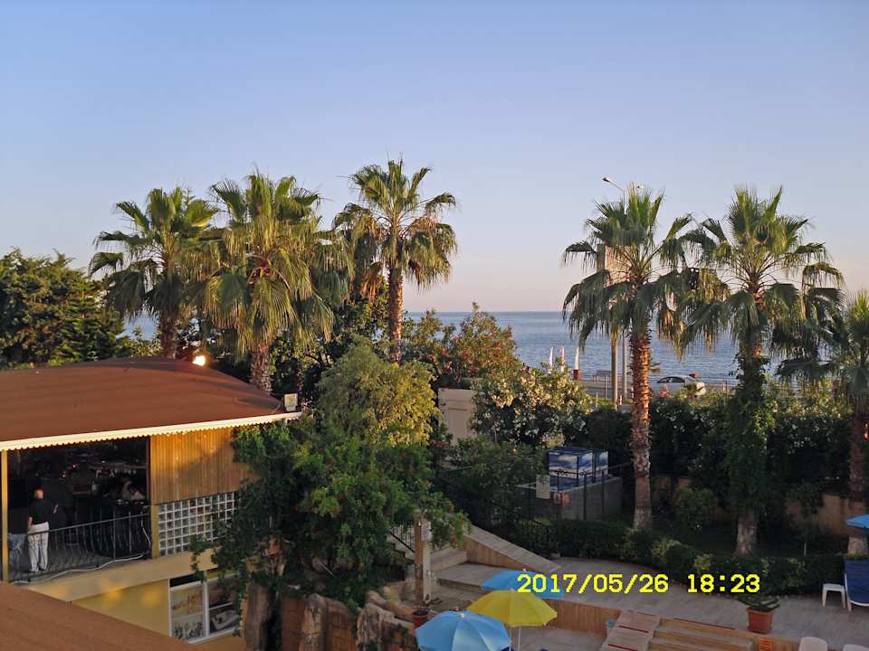 Ausblick Hotel Ideal Beach