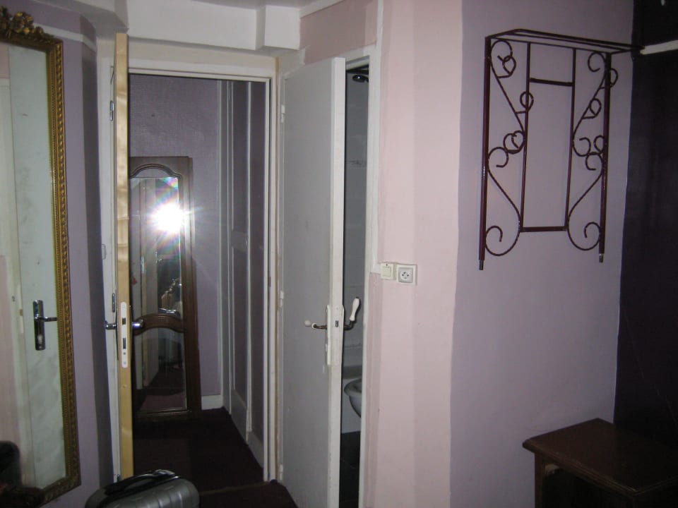 Raum Hôtel De Lille Louvre