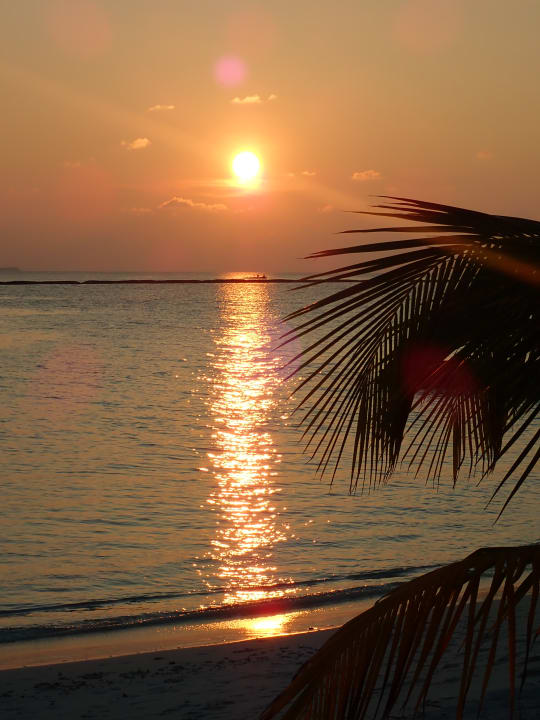 Strand Adaaran Select Meedhupparu Island Resort - Premium All Inclusive