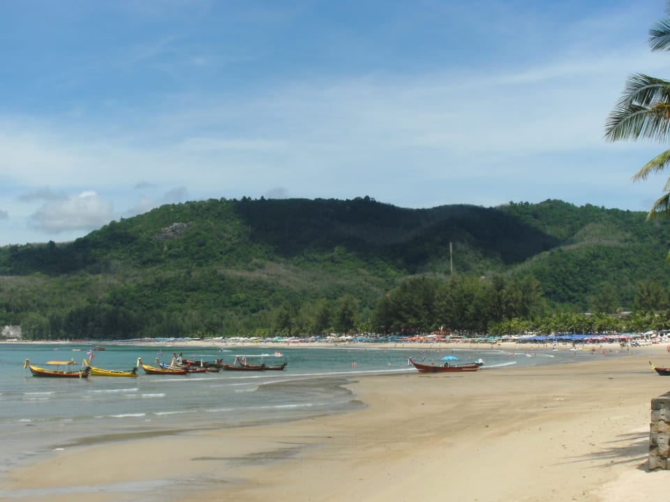 Strand bei Ebbe Sunprime Kamala Beach