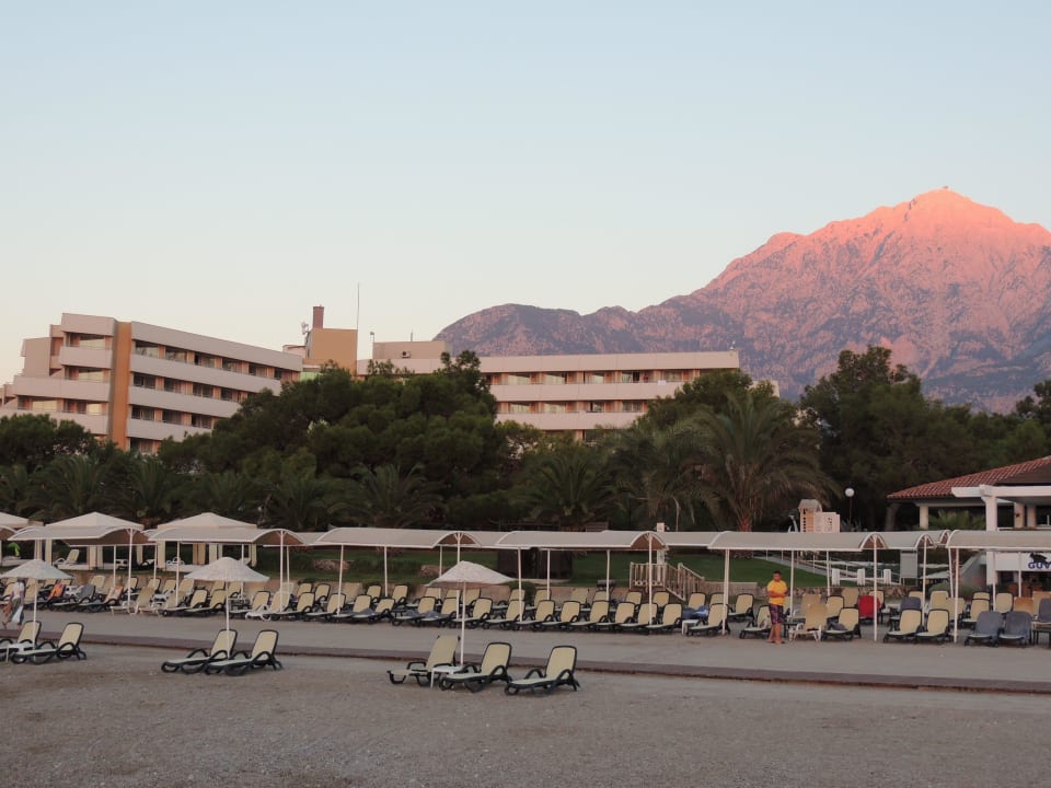 Hotelstrand am Morgen Rixos Premium Tekirova