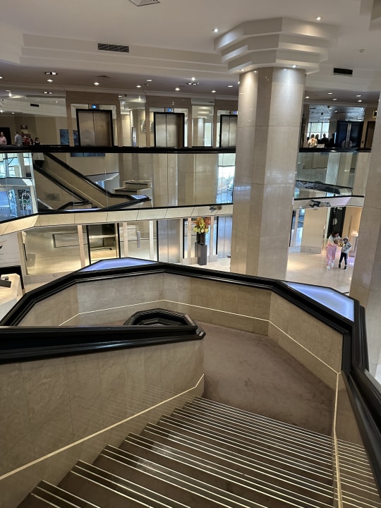 Lobby The Tower - A Guoman Hotel