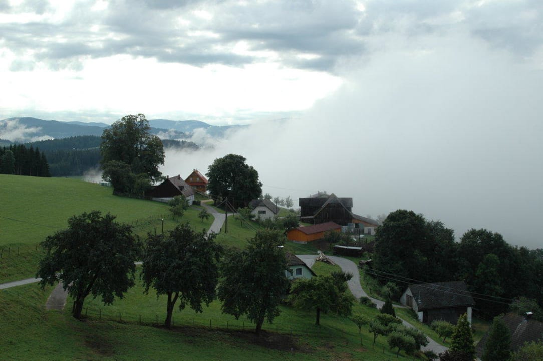 Die Wolken kommen! Hotel Friesacherhof