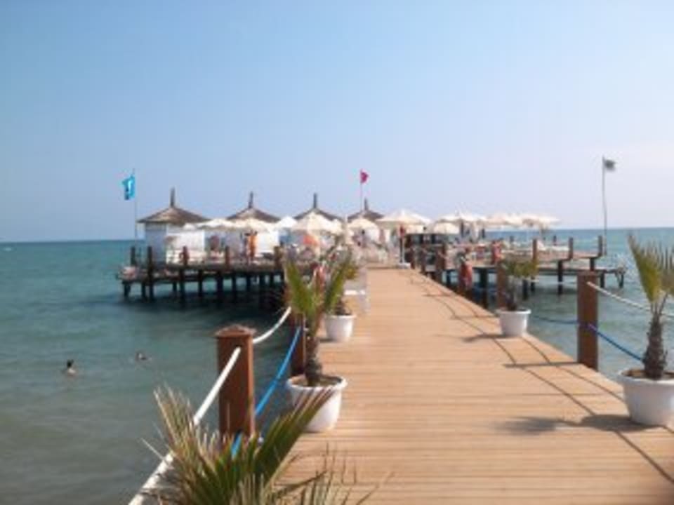 Strand Hotel Baia Lara