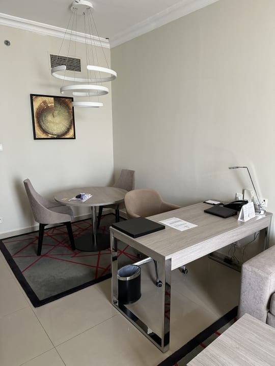 Zimmer Two Seasons Hotel & Apartments