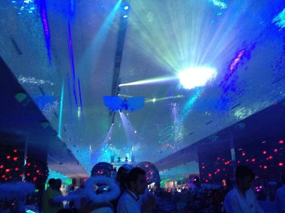 Absolutely amazing shows in atrium! Adam & Eve - Adults only