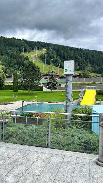 Pool Sporthotel Royer