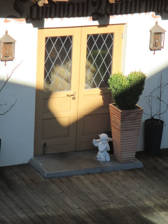 Innenhof Waidringer Hof · 1. Tiroler Glückshotel