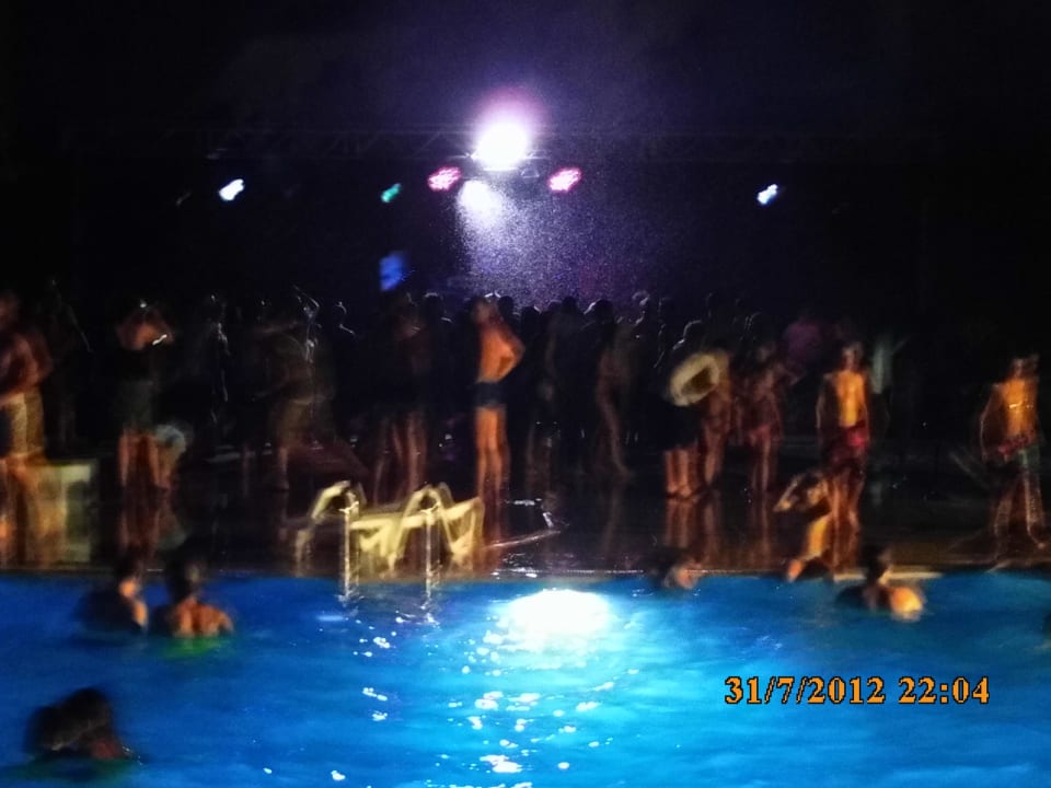 Poolparty Grand Seker Hotel