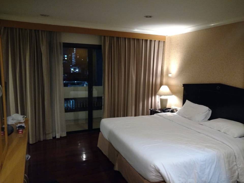 Zimmer Hotel Admiral Suites