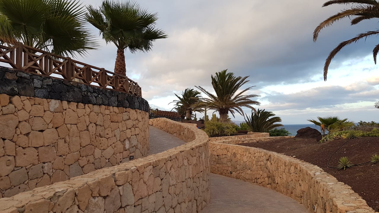 Garten R2 Pajara Beach