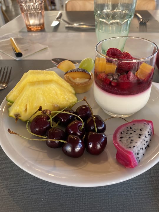 Gastro Paralos Lifestyle Beach