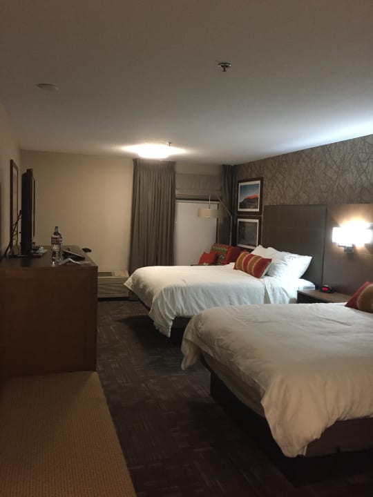 Zimmer Best Western Plus CottonTree Inn