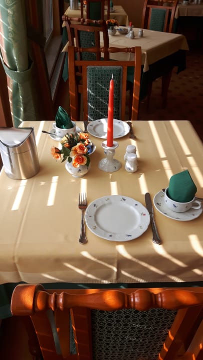 Gastro Garni Pension zum Kutschenbauer