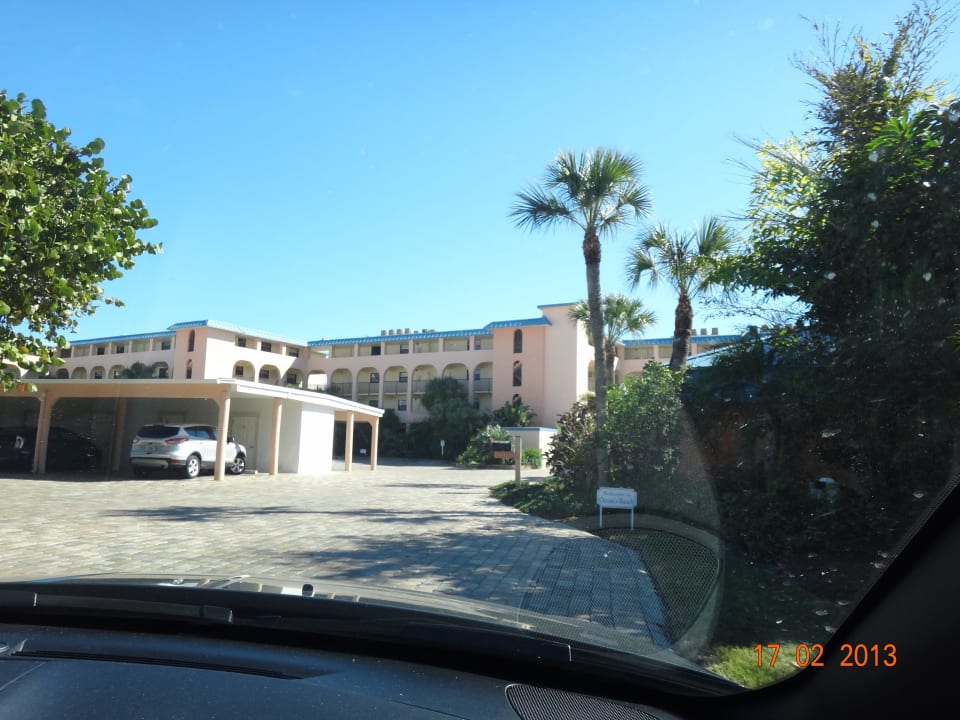 Parkplätze und Hotelanlage Hotel Ocean's Reach