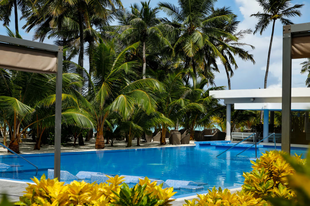 Pool Hotel Riu Palace Maldivas