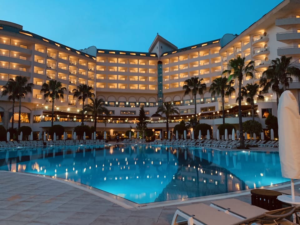 Außenanasicht Saphir Resort & Spa