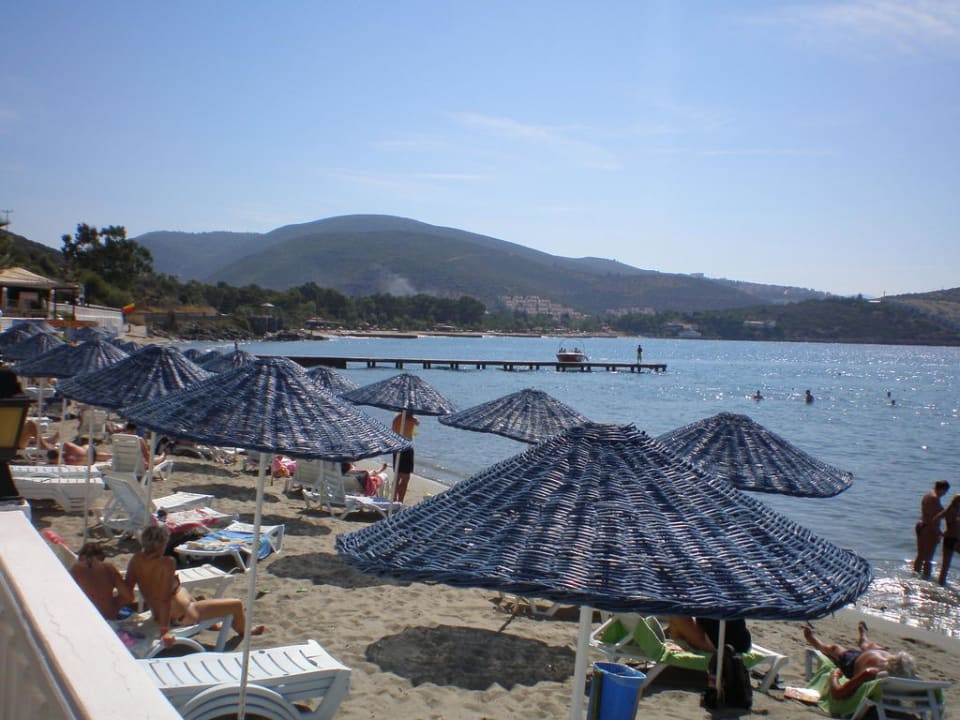 Strand Tusan Beach Resort