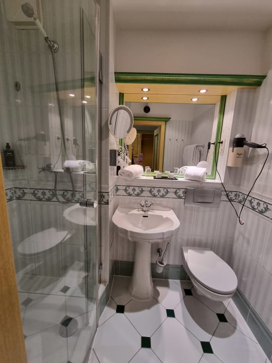 Zimmer Rugard Thermal Strandhotel