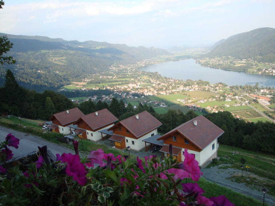 Der Blick vom Balkon Mathiasl's Wellness-Ferienhäuser
