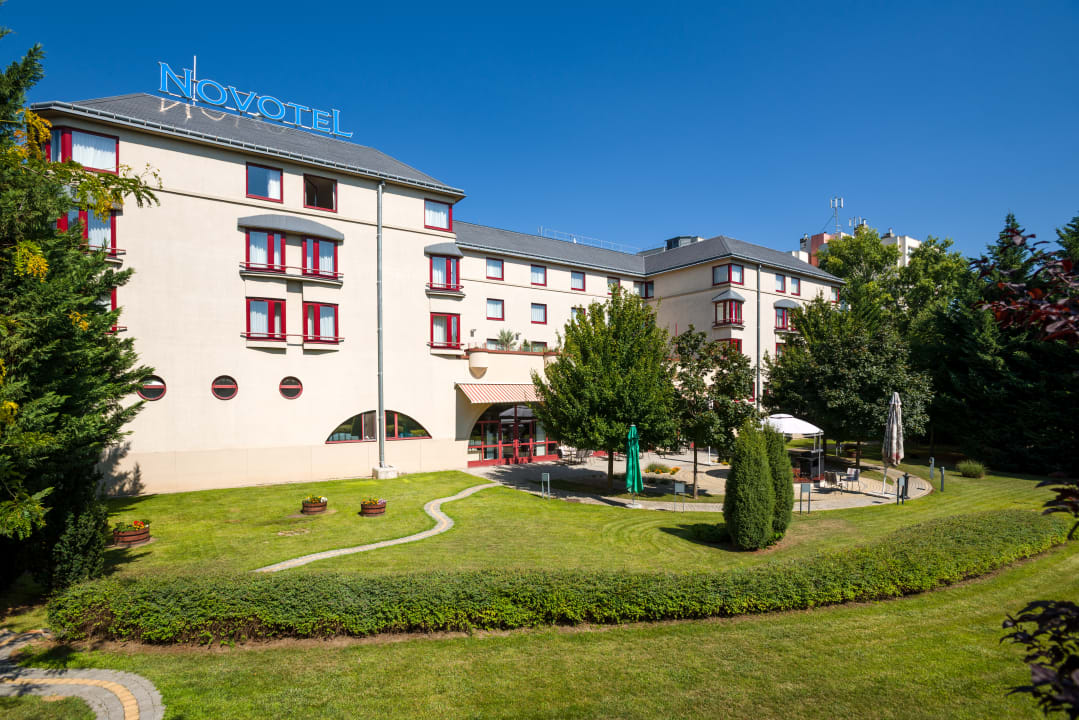 Außenansicht Hotel Novotel Szekesfehervar