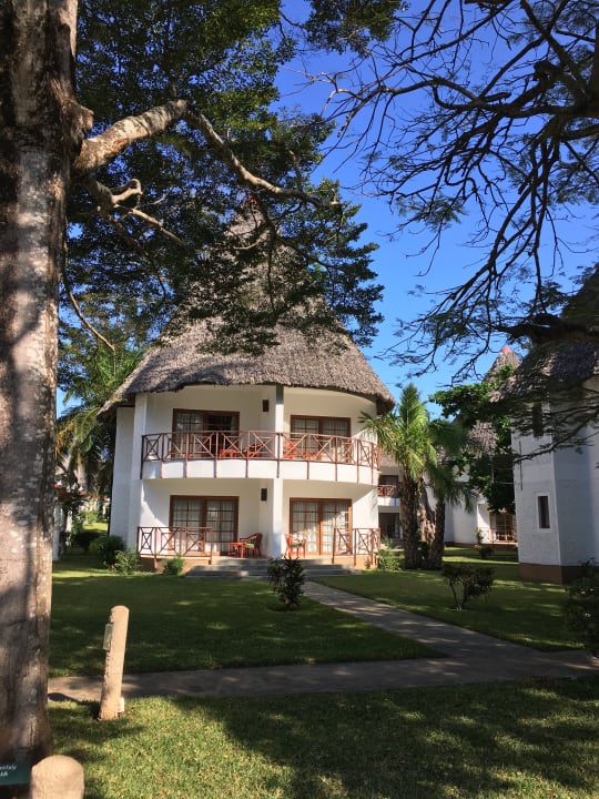 Gartenanlage Neptune Village Beach Resort & Spa