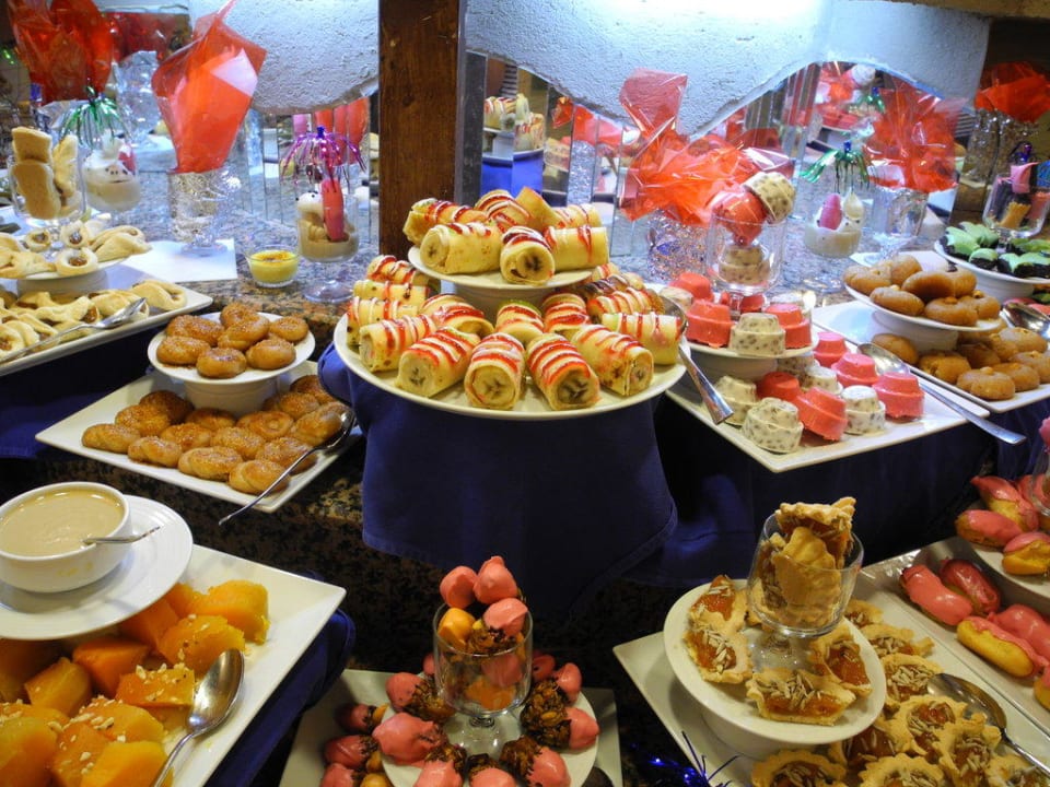 Dessert Buffet Ali Bey Club