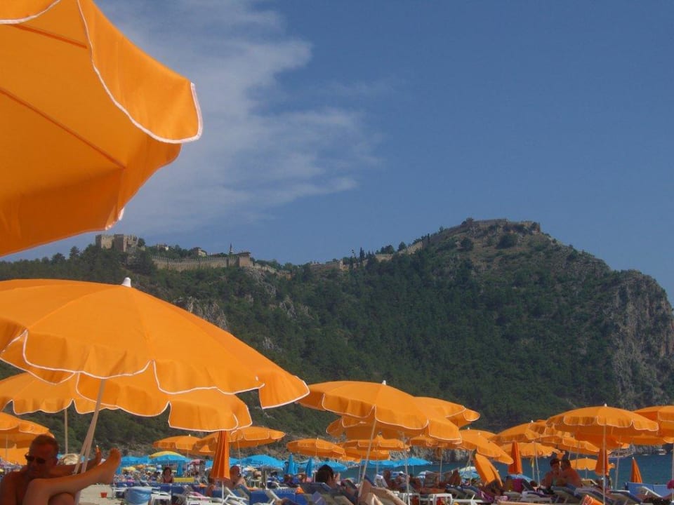 Strand Hotel Kleopatra Bebek