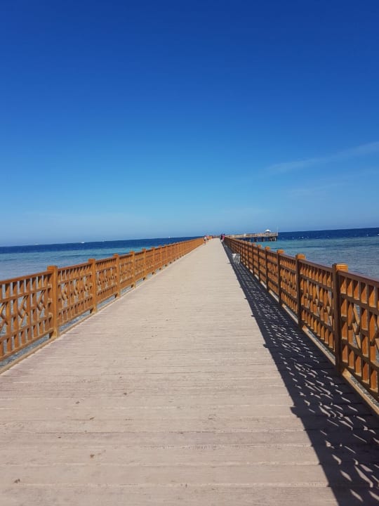 Steg zum Riff Grand Waterworld Makadi & Family Star Makadi