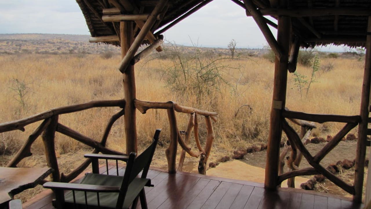 Terrasse der Hütte Satao Elerai Camp