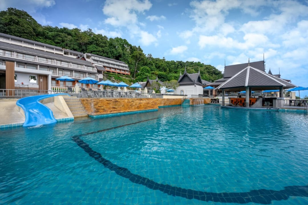 Pool Namaka Resort Kamala