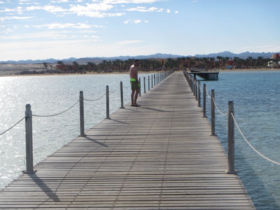 Hauseigener Steg 850 m Casa Mare Resort