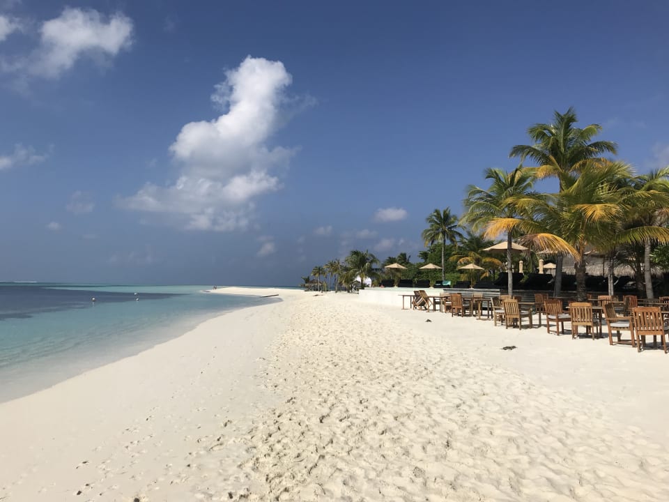 Strand Kuredu Island Resort & Spa