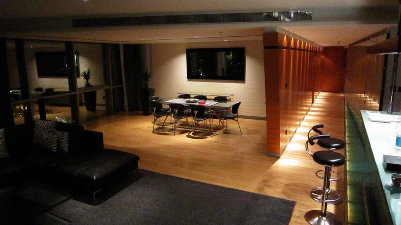 Executive suite 1307 Golden Sands Hotel Creek