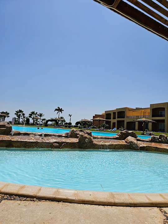 Pool Wadi Lahmy Azur Resort