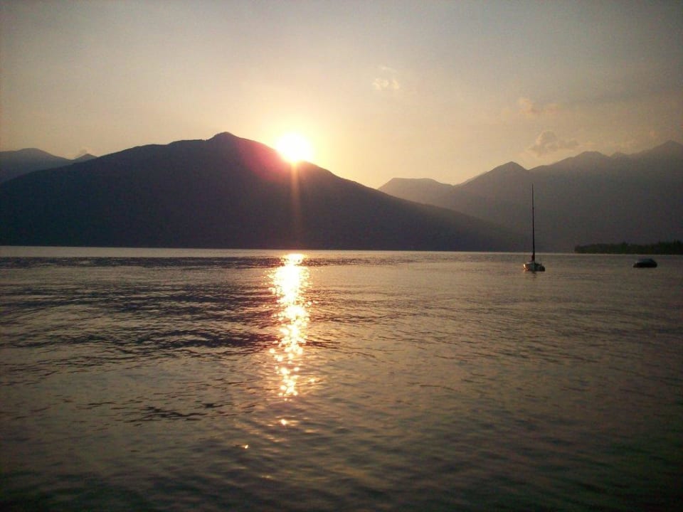 Abendstimmung vom Hotelpark Relais Villa Porta