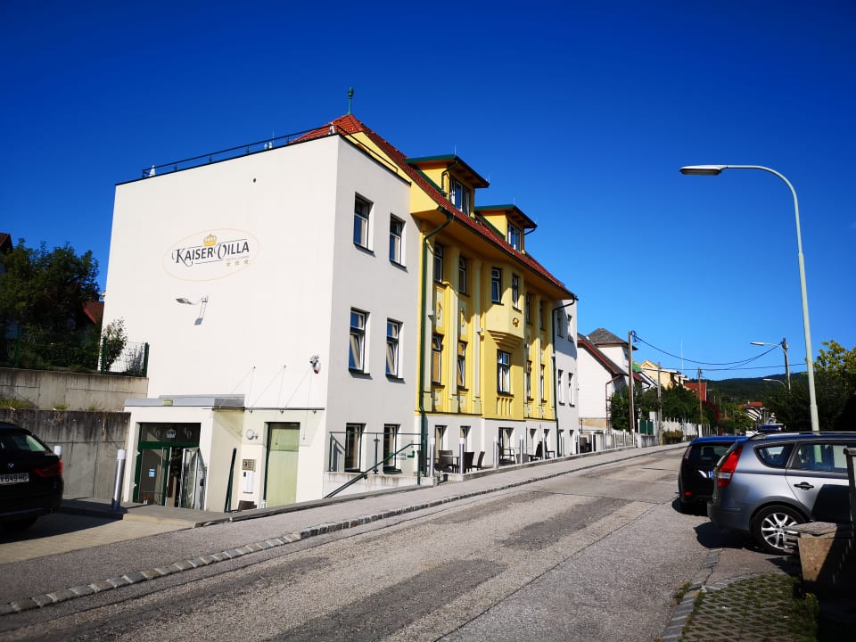 Außenansicht Hotel Kaiservilla