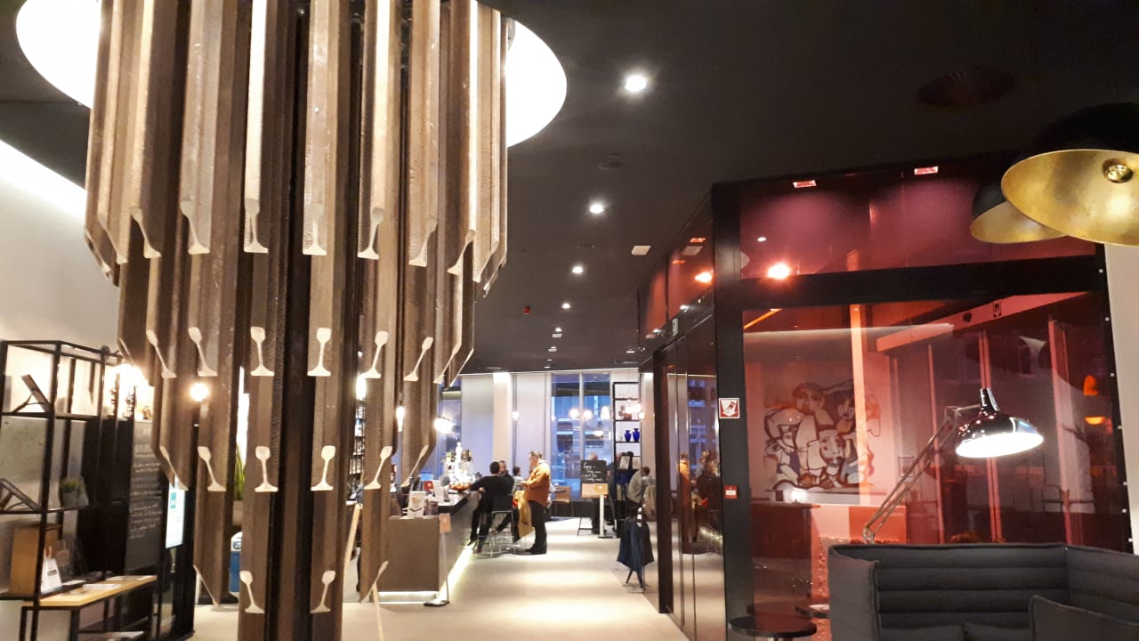 Lobby Hotel Park Inn by Radisson Leuven