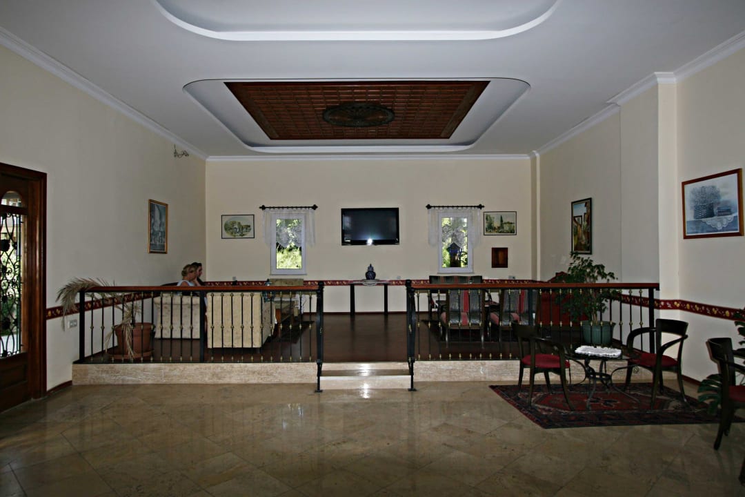 TV ecke Şevki Bey Hotel