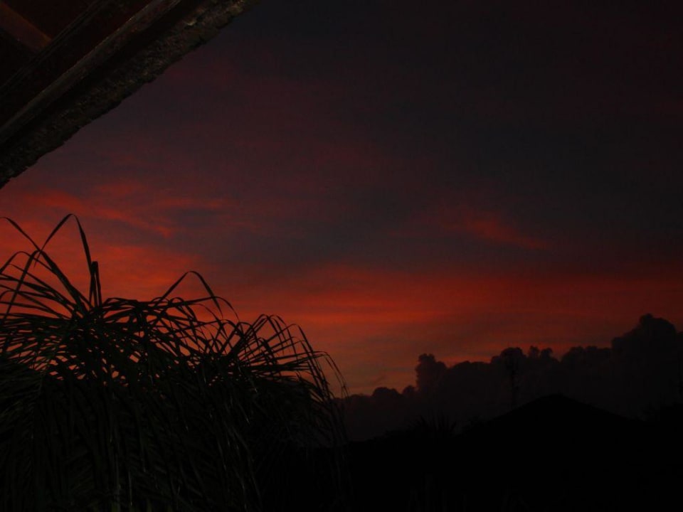 Da geht die Sonne auf Padma Resort Legian